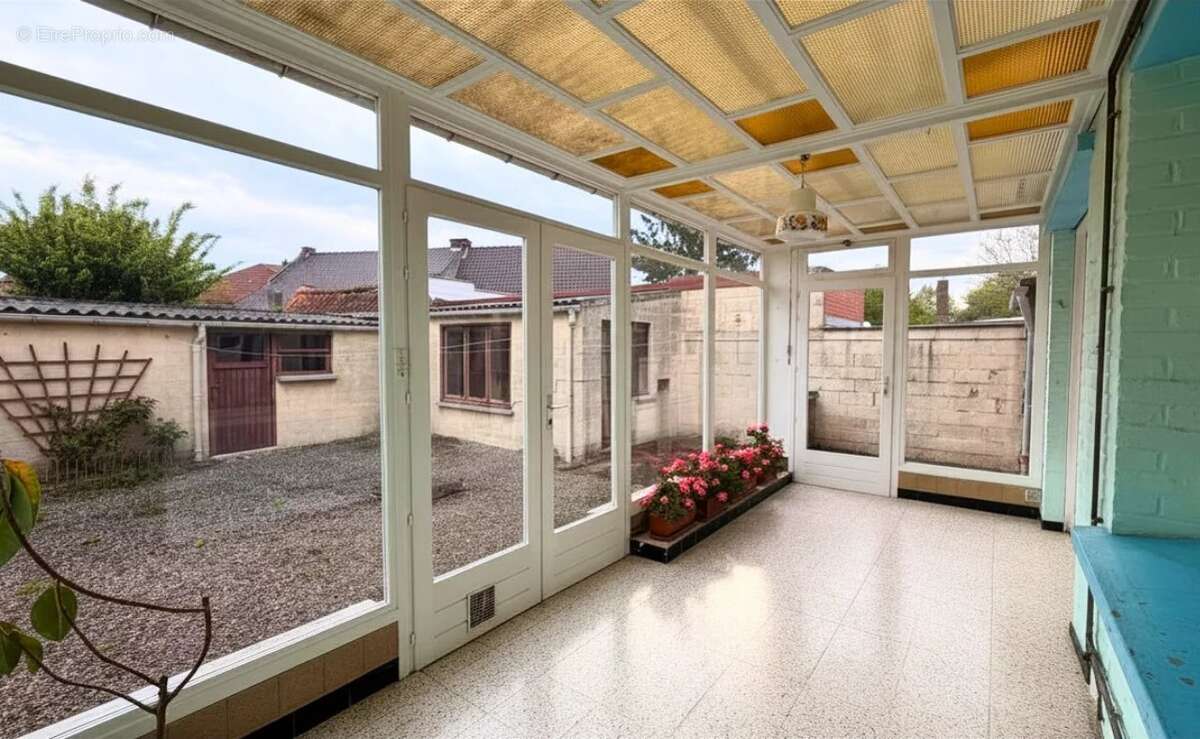 Maison à BOUVIGNIES