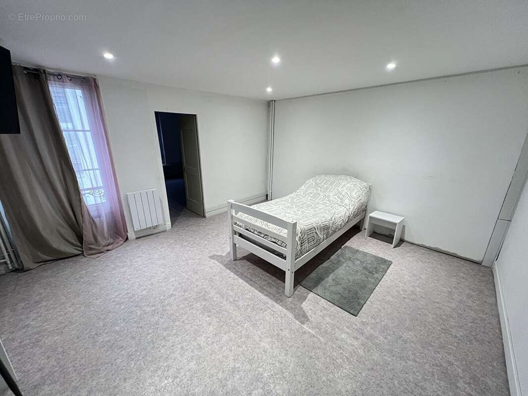 Maison à NANTEUIL-LES-MEAUX