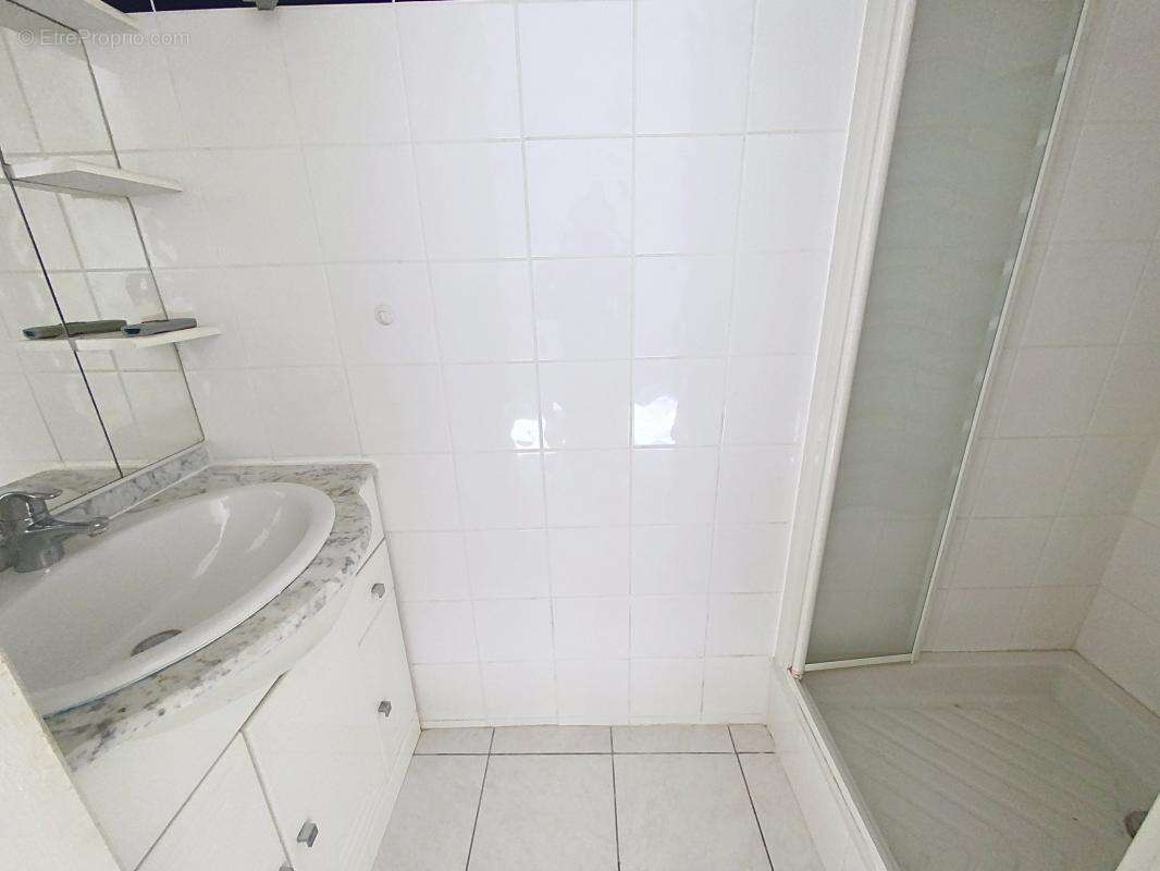 Appartement T2 baigné de lumière - photo 7