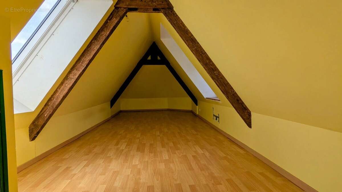 Maison à PLOMODIERN