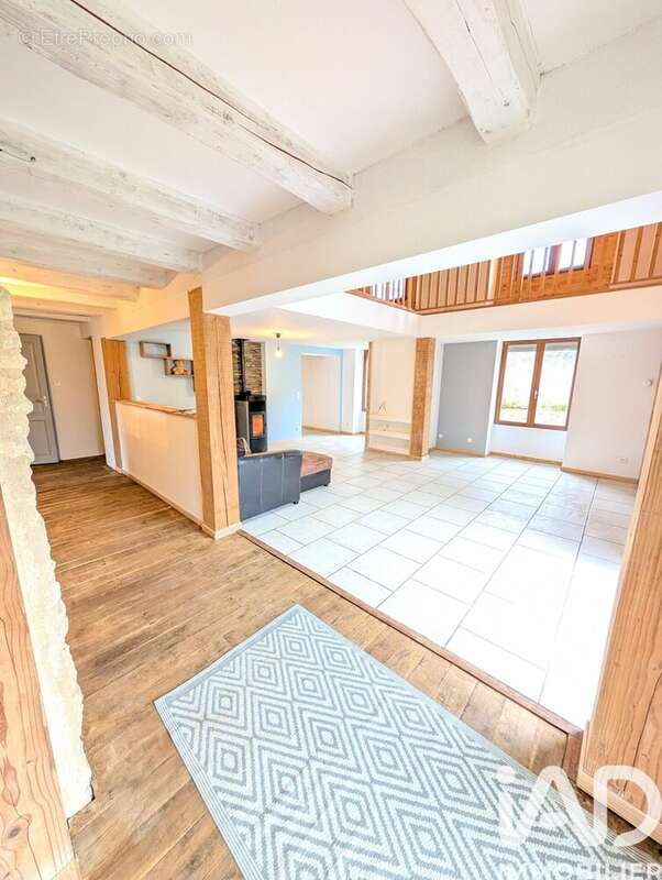 Photo 6 - Maison à CIVAUX