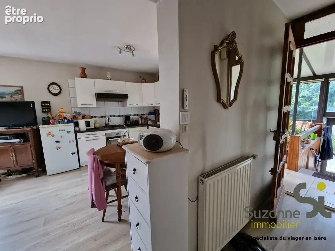 Maison 5 pièces 80 m² à vendre à Viriville (38980) - photo 8