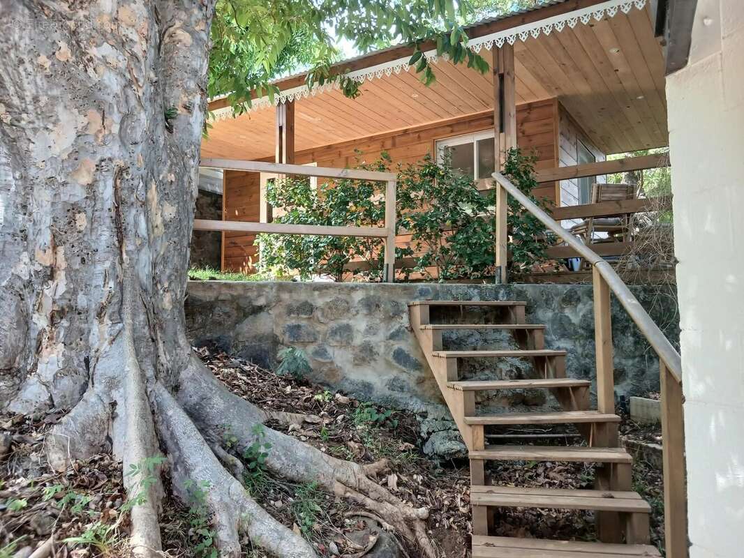 Maison à LA POSSESSION