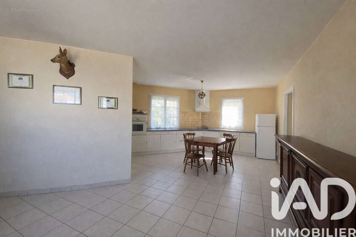 Photo 4 - Maison à TALMONT-SAINT-HILAIRE