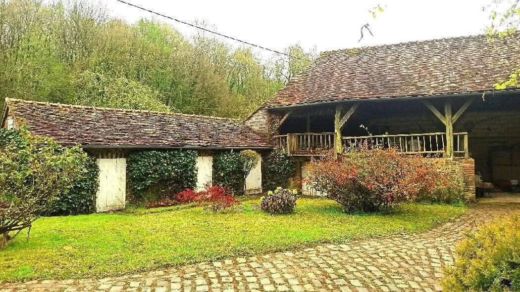 Maison à SAVIGNY-SUR-CLAIRIS