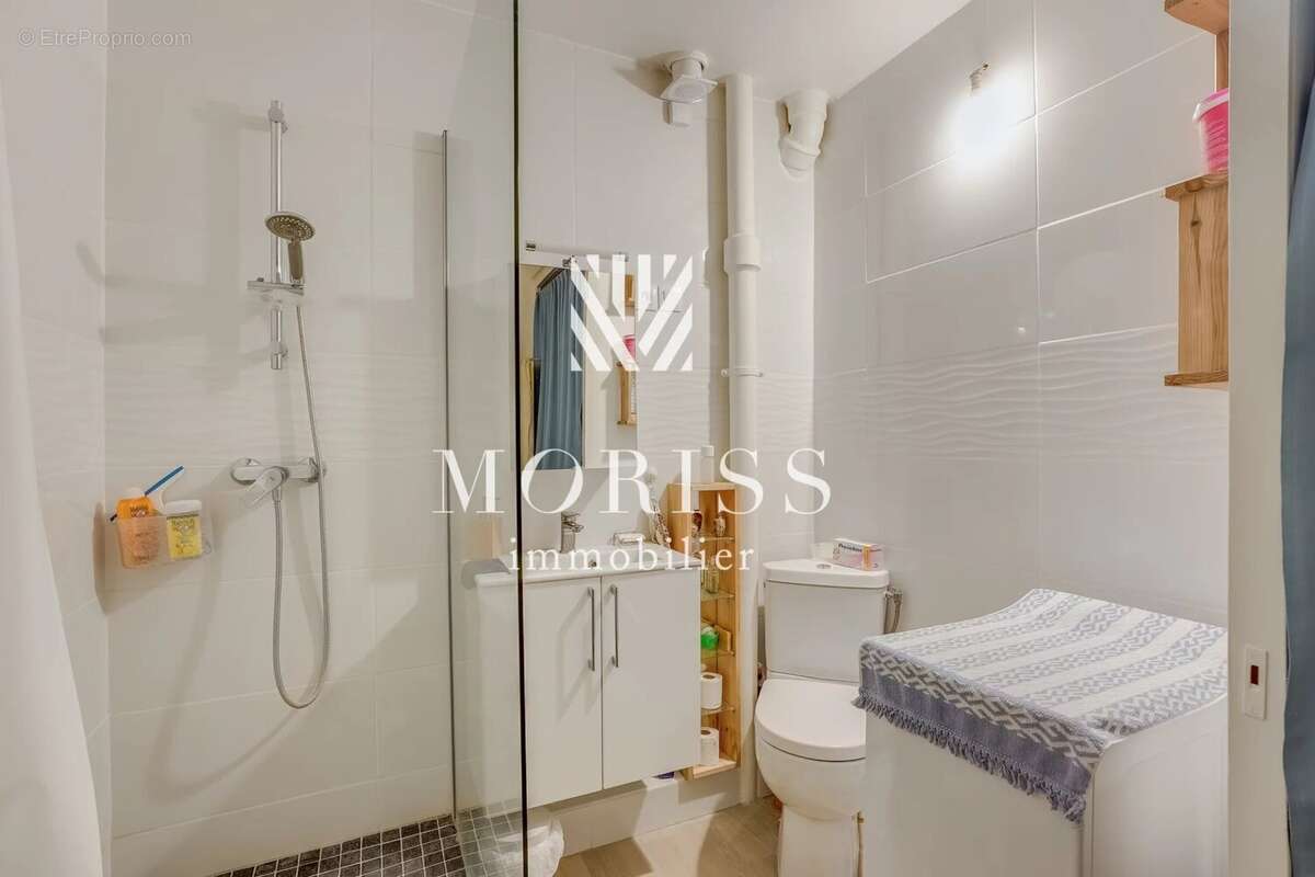 Appartement à PARIS-18E