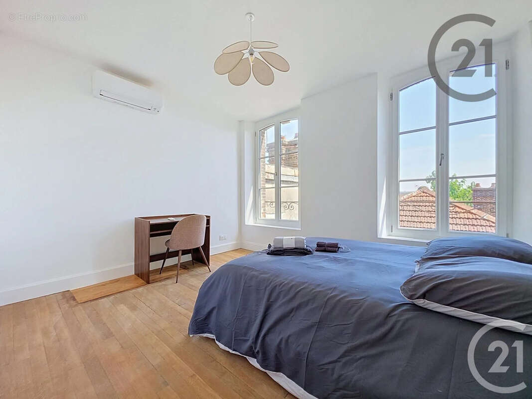 Appartement 85 m² à Sainte-Savine  - photo 7