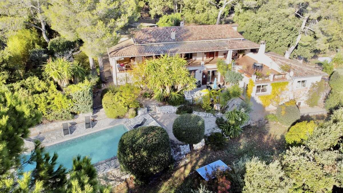 Maison à TOURRETTES-SUR-LOUP