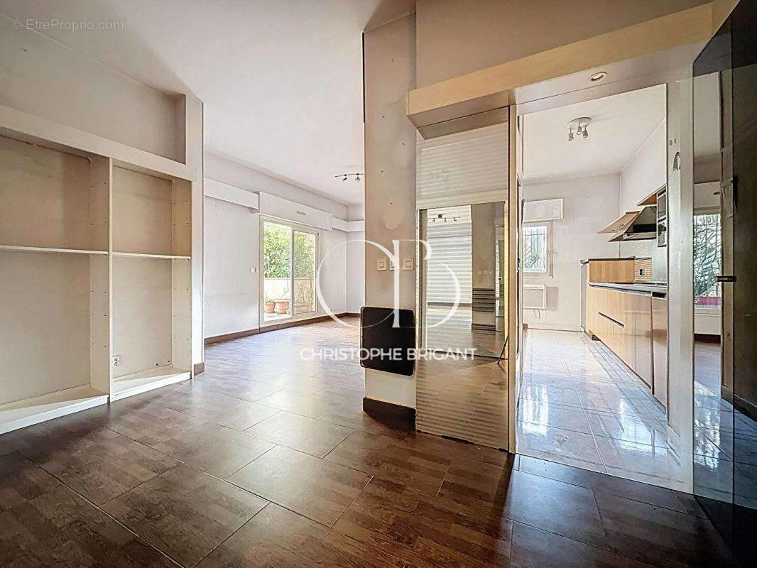 Appartement à LE KREMLIN-BICETRE