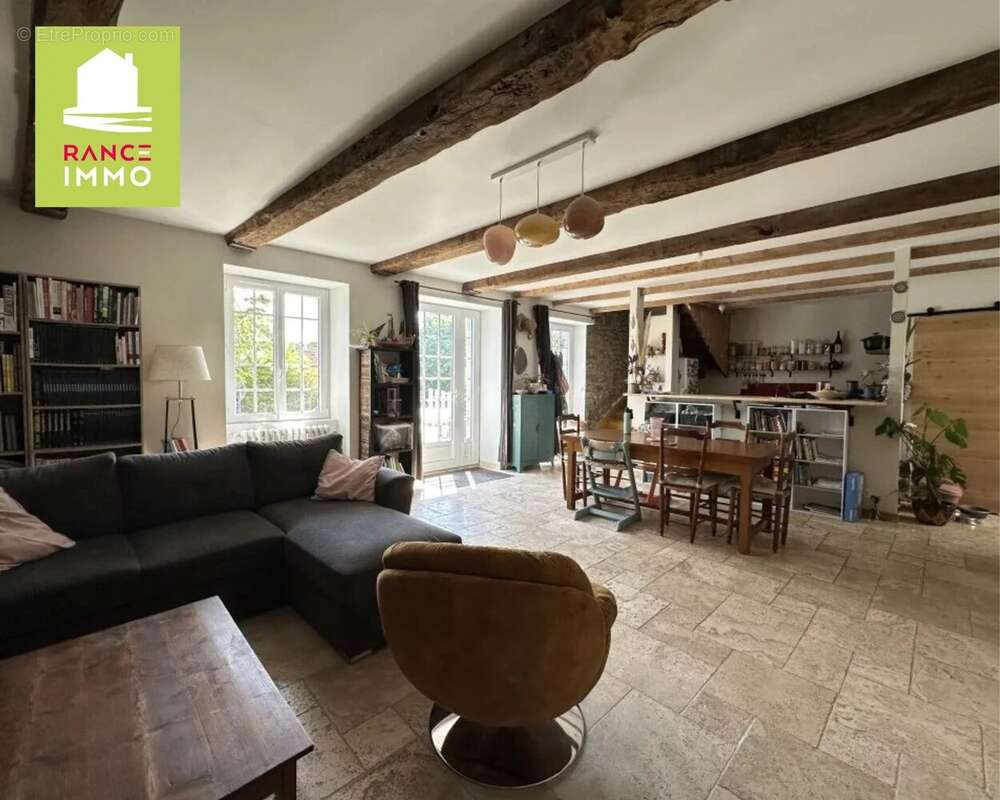 Maison à LA VICOMTE-SUR-RANCE