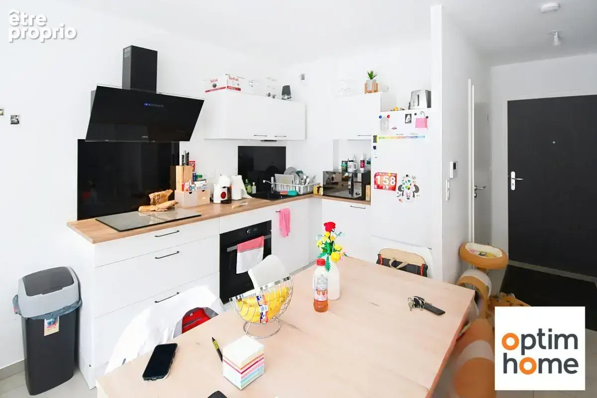 Appartement plain pied 50m2 environ - terrasse - place de parking privative - vendu meuble - photo 5