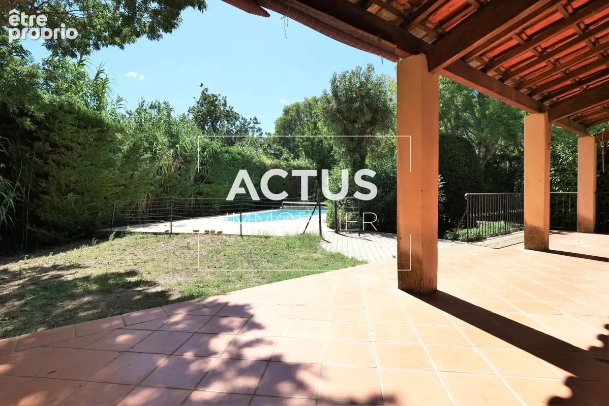 Maison 148 m² à Eyguieres  - photo 7