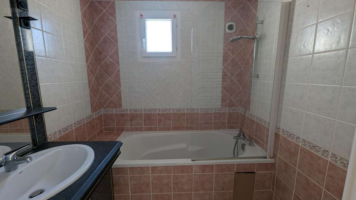 Maison À Vendre 121 m² - photo 10
