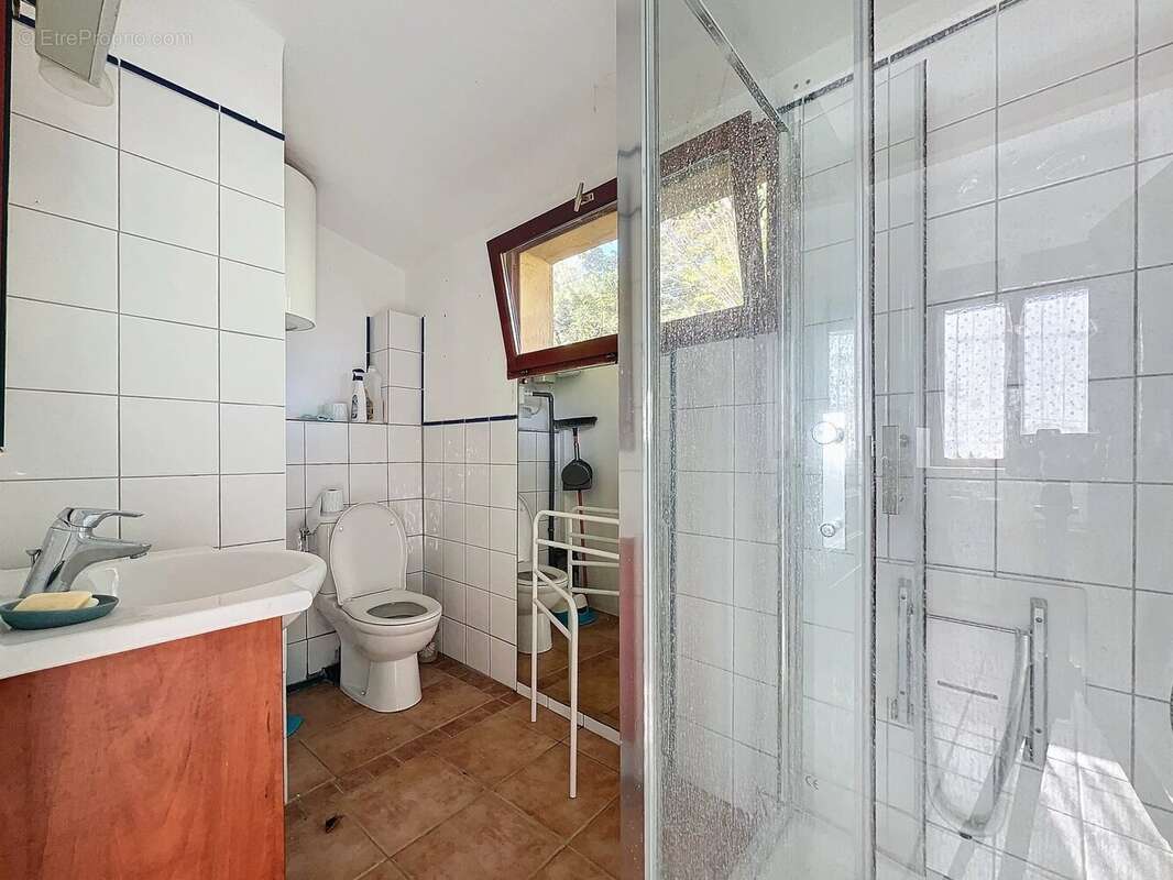 Maison à TOURRETTES-SUR-LOUP