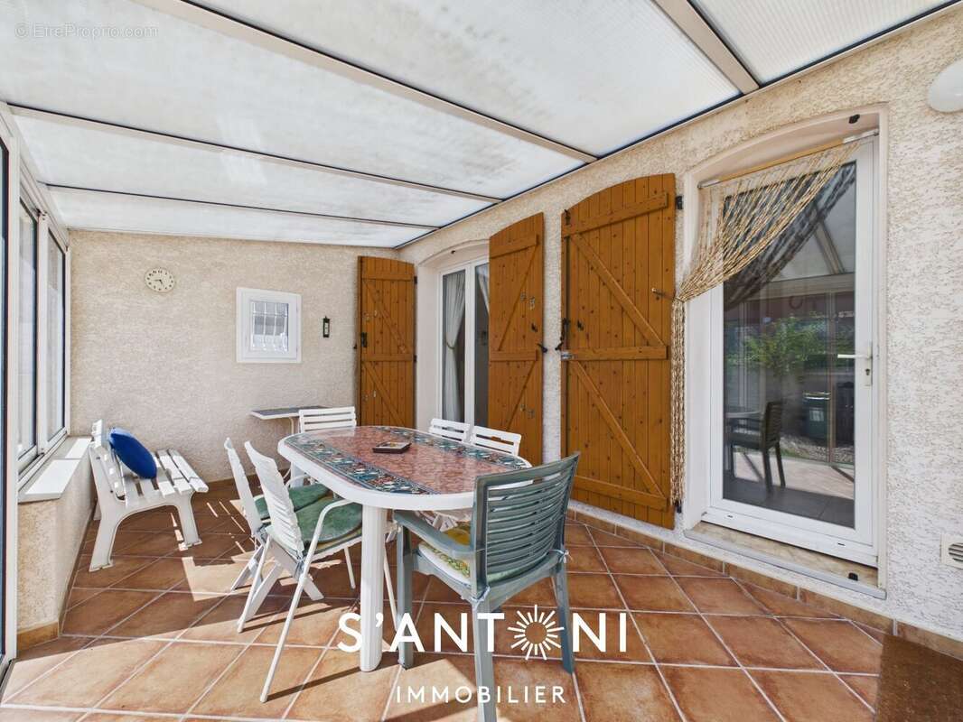 VALRAS-PLAGE  Maison 4 chambres avec jardin et garage dans un secteur recherché - photo 13