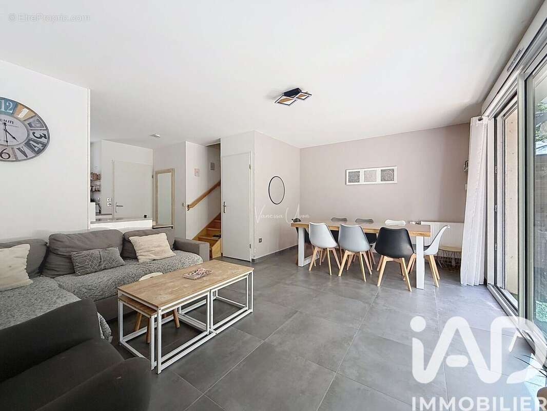 Photo 2 - Maison à ORLY