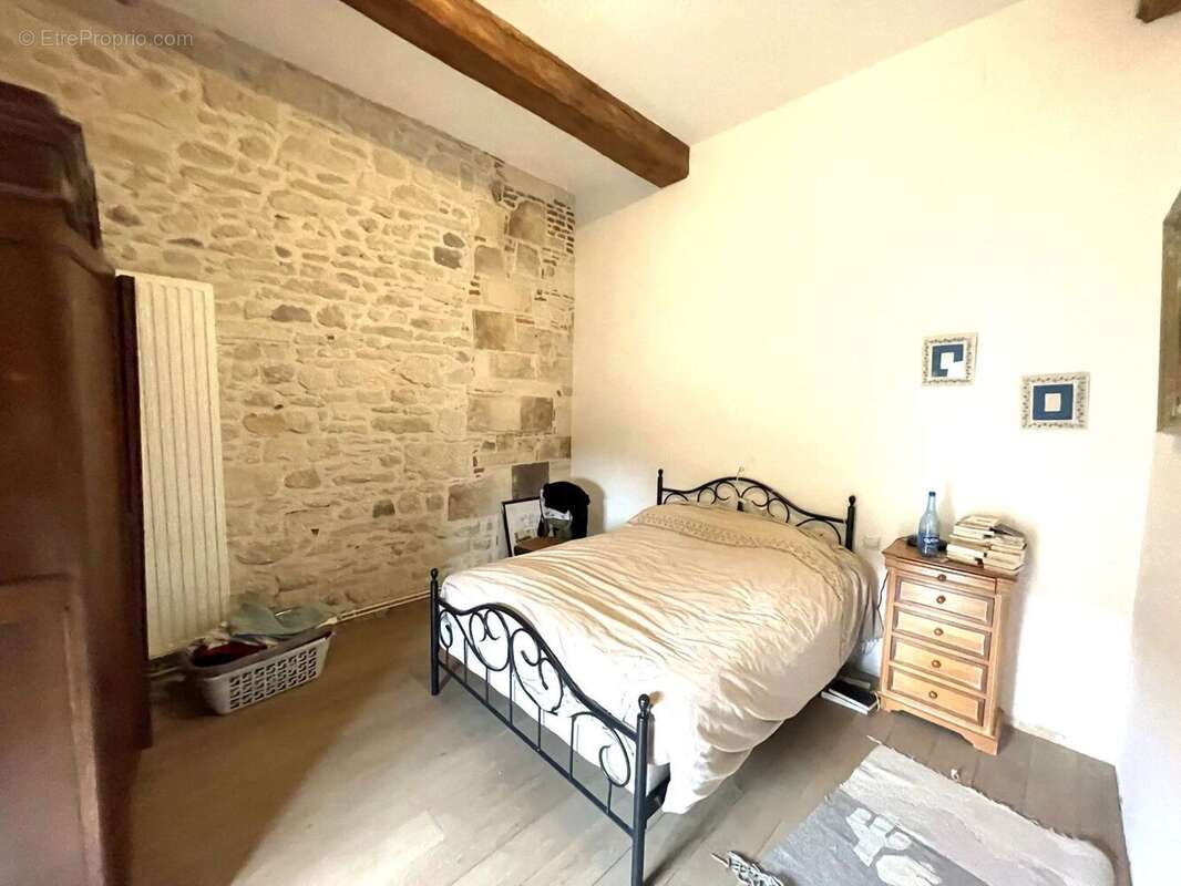 Maison à BRUYERES-ET-MONTBERAULT