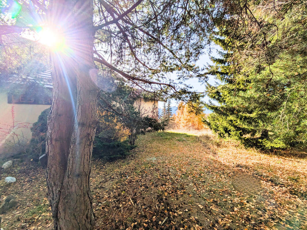 Appartement à SAINT-MICHEL-DE-CHAILLOL