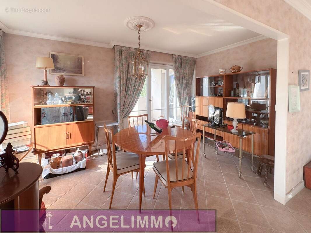 Appartement à LE PLESSIS-BOUCHARD