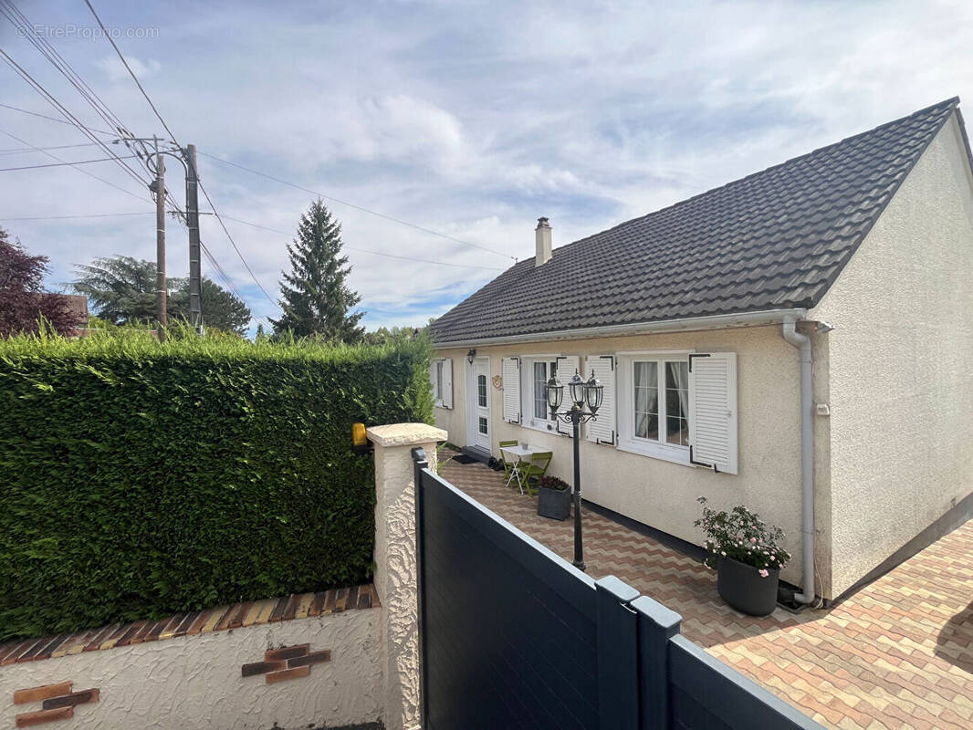 Maison à HOUX