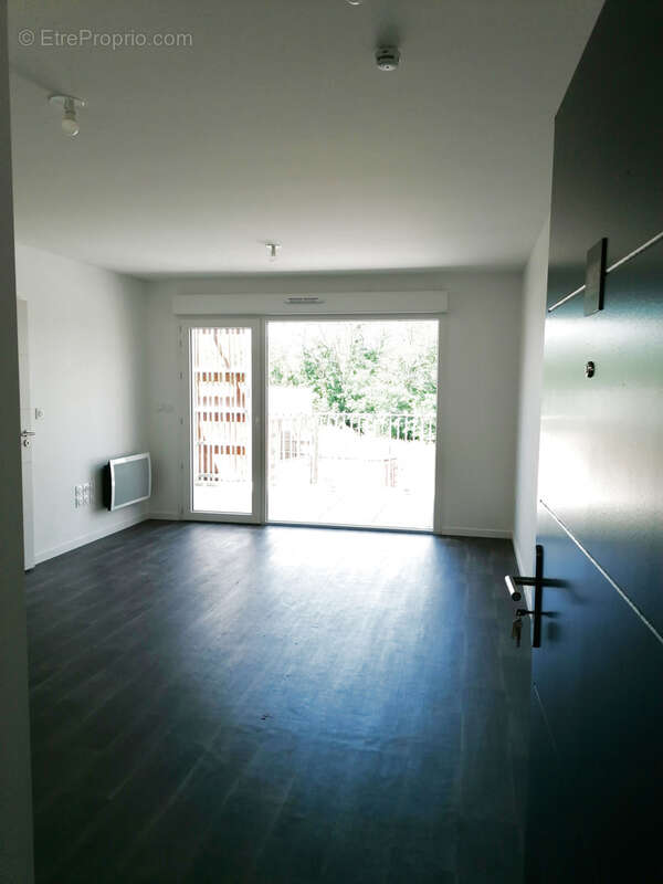 Appartement à CAMBLANES-ET-MEYNAC