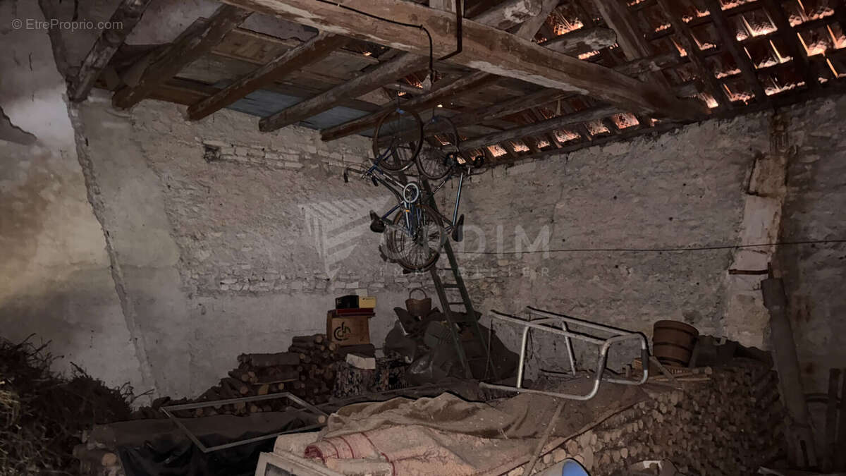 Maison à COSNE-COURS-SUR-LOIRE