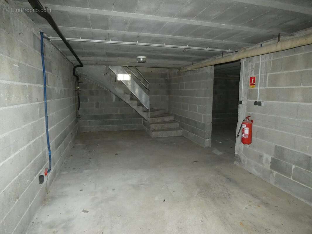 Maison 135 m² à Cressat  - photo 7