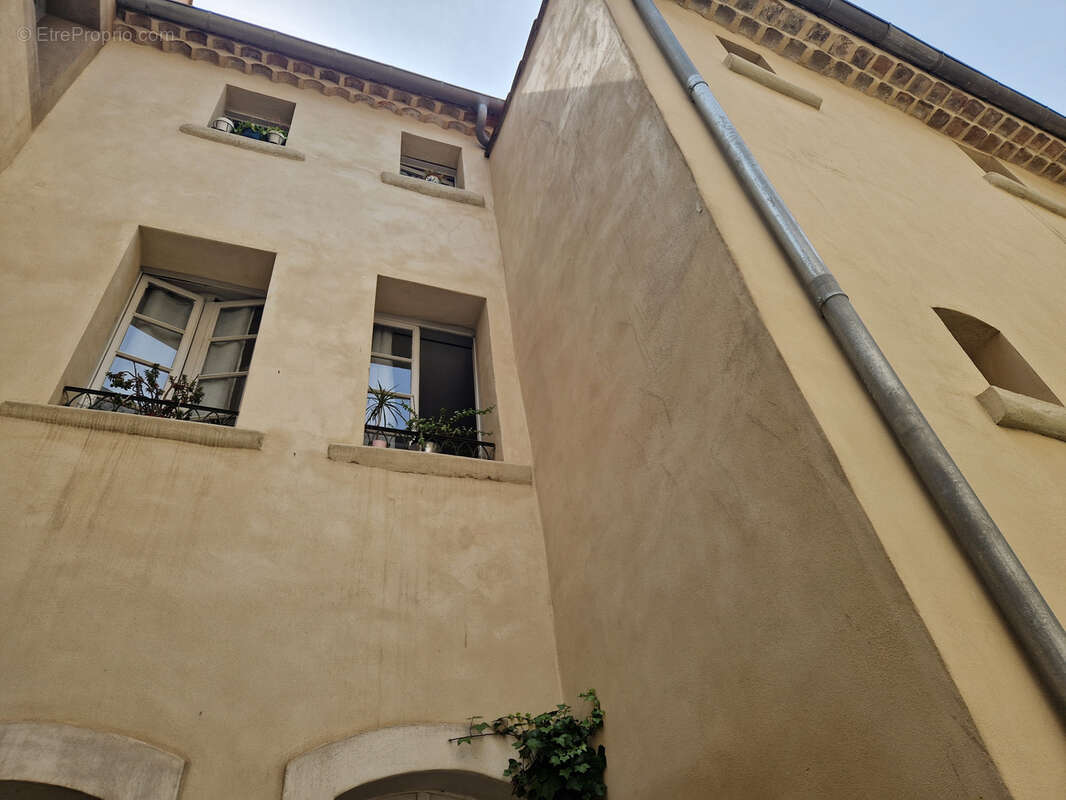 Appartement à BEZIERS
