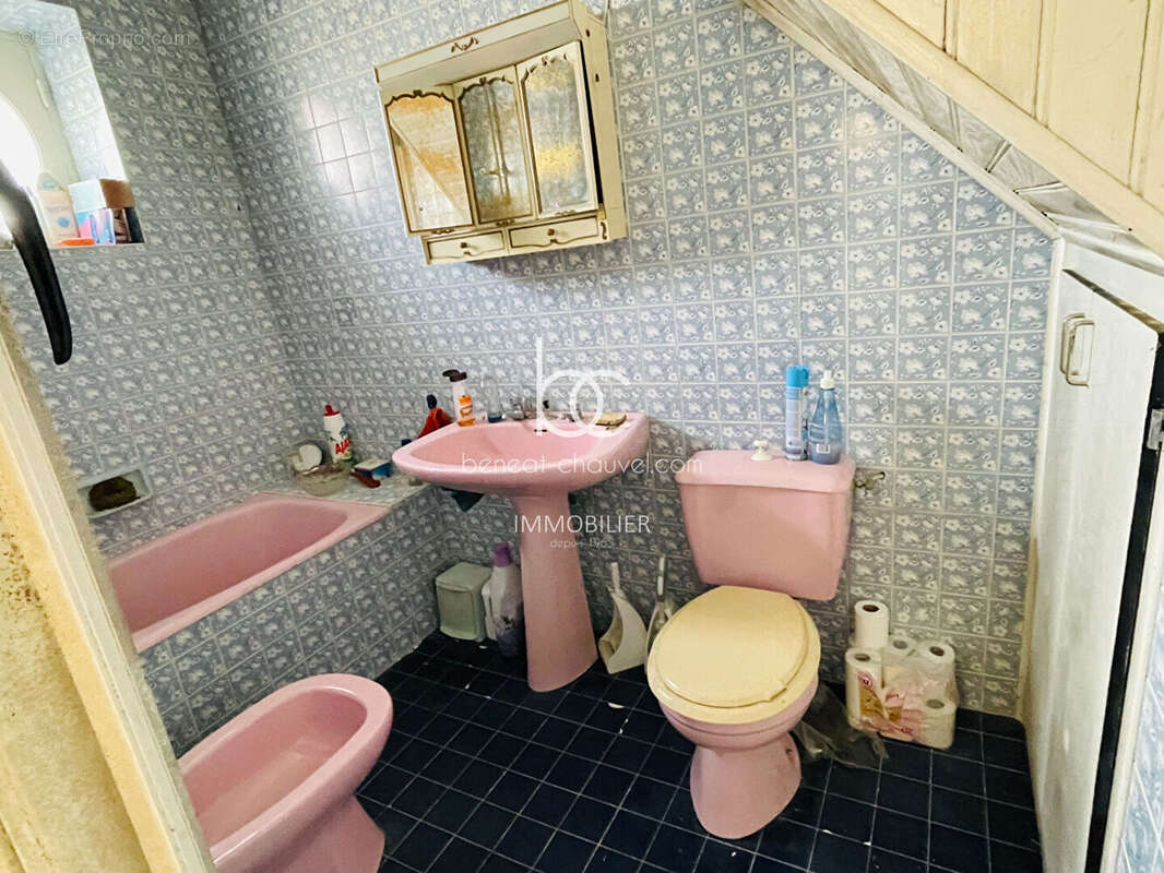 Maison Sarzeau - à rénover - 200 mètres OCEAN - 590 m2 de terrain - photo 6