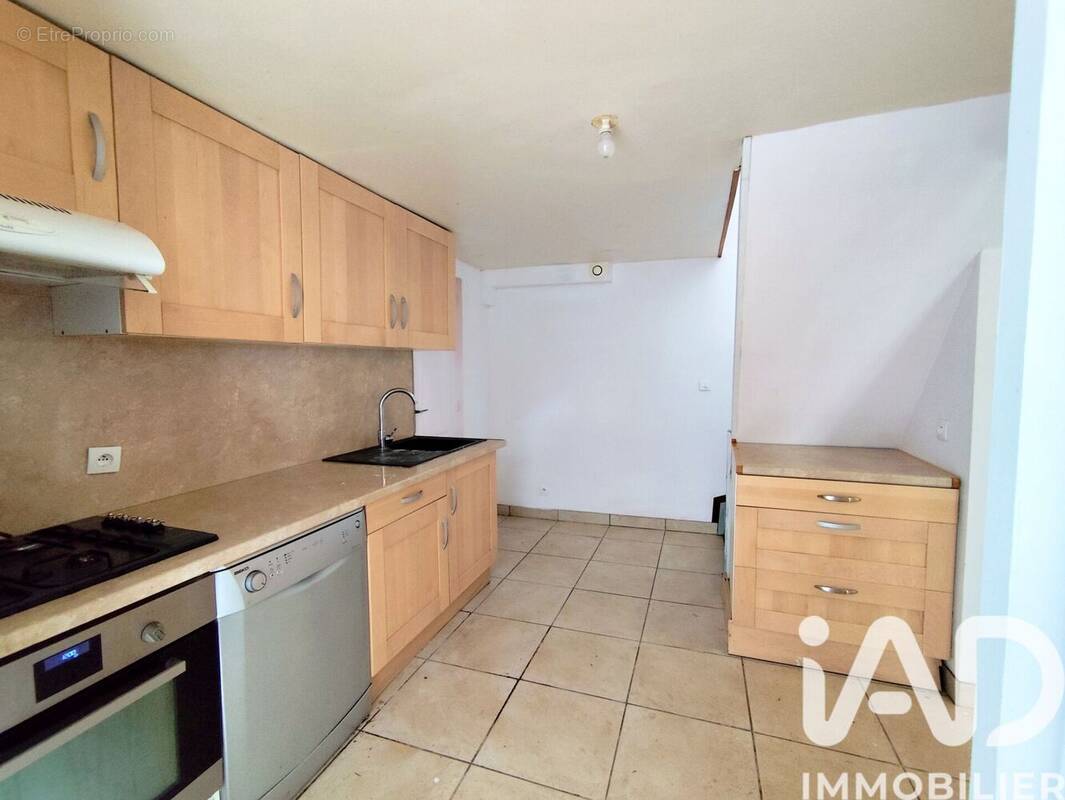 Photo 1 - Appartement à MAINVILLIERS