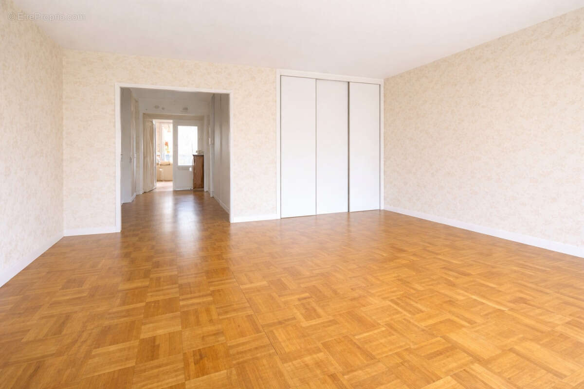 Appartement à BOULOGNE-BILLANCOURT