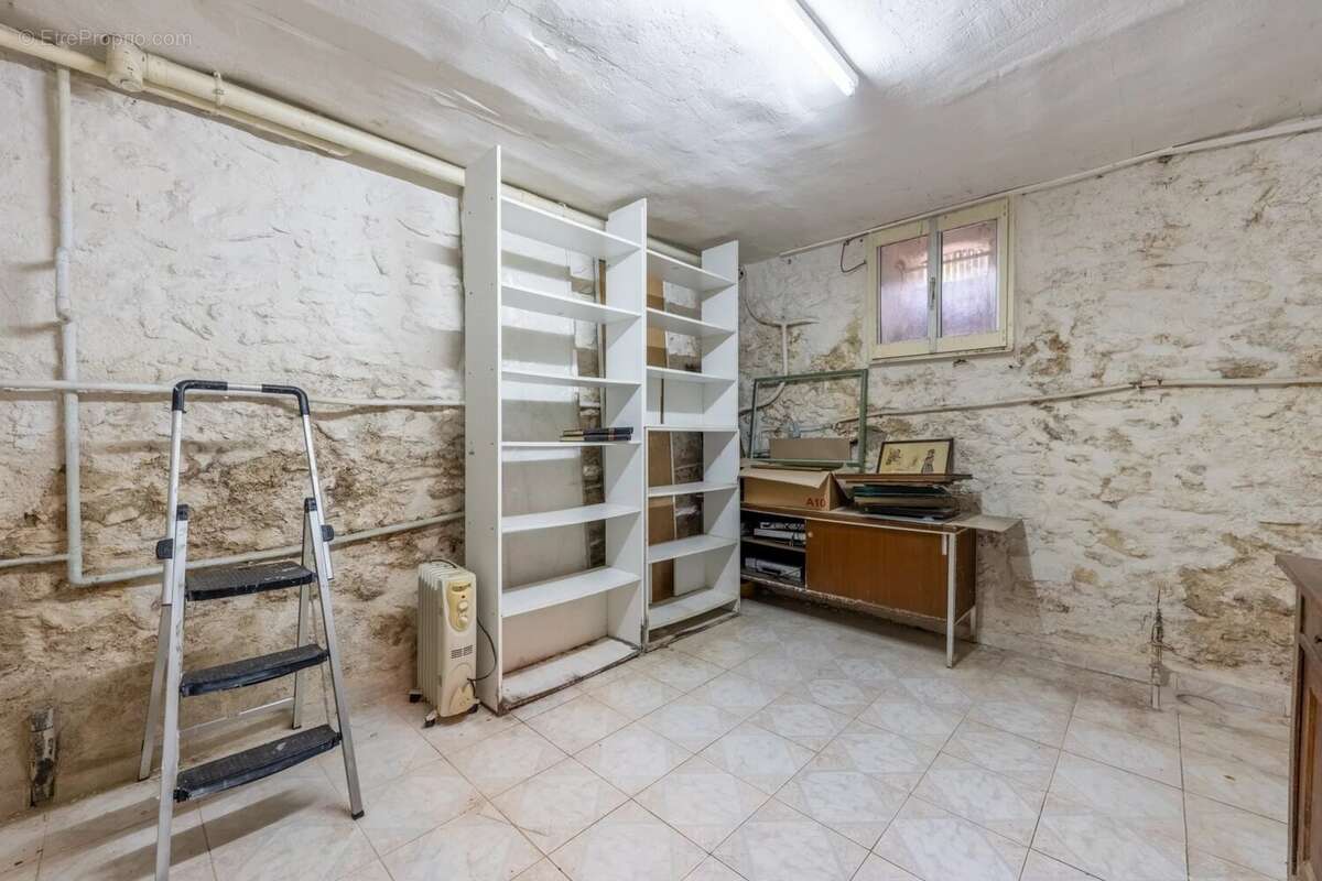 Maison à VAUX-SUR-SEINE