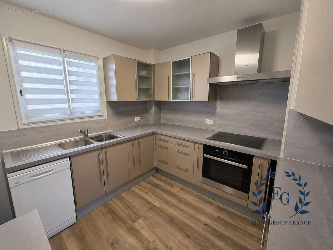 Appartement 76 m² à Toulon  - photo 4
