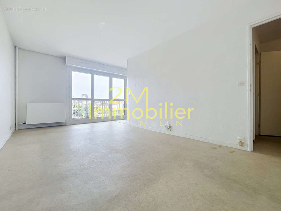 A vendre - idéal investisseur - photo 2