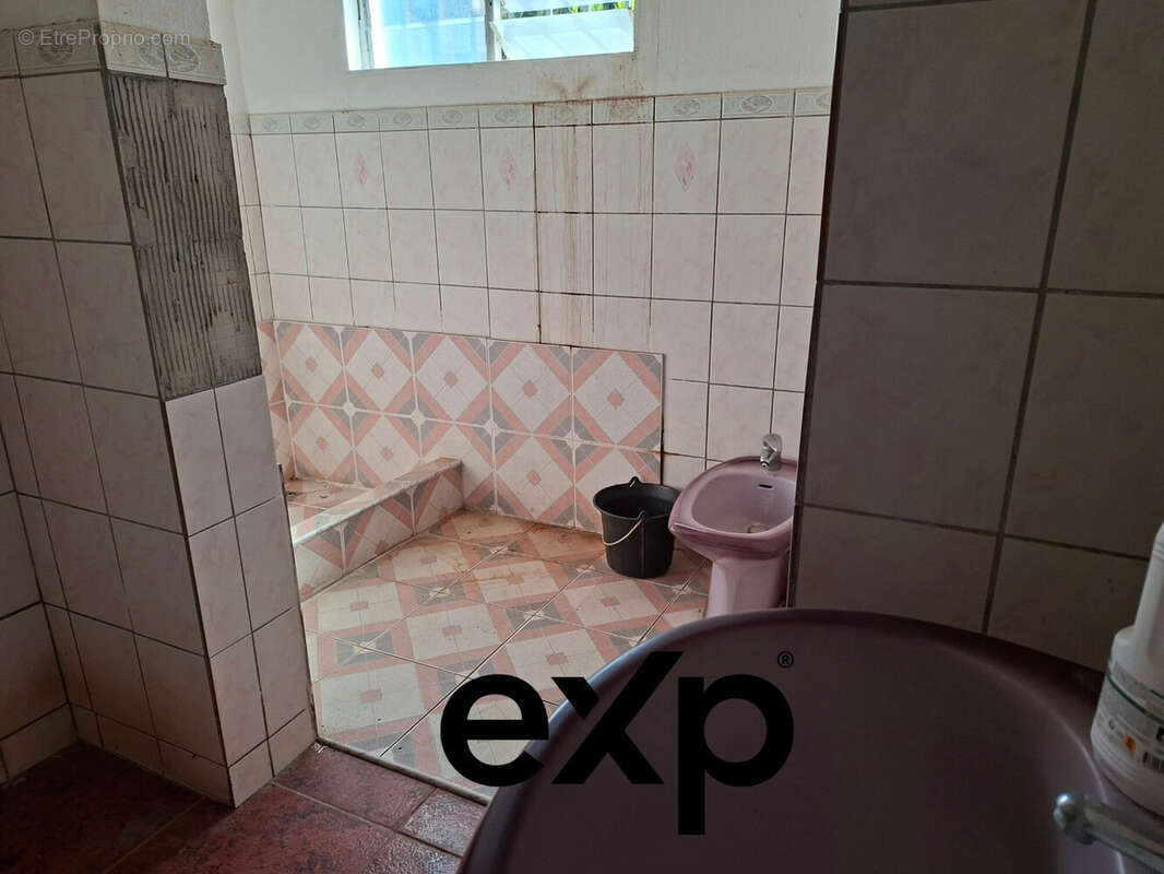 Maison 128 m² à Saint-Paul  - photo 8