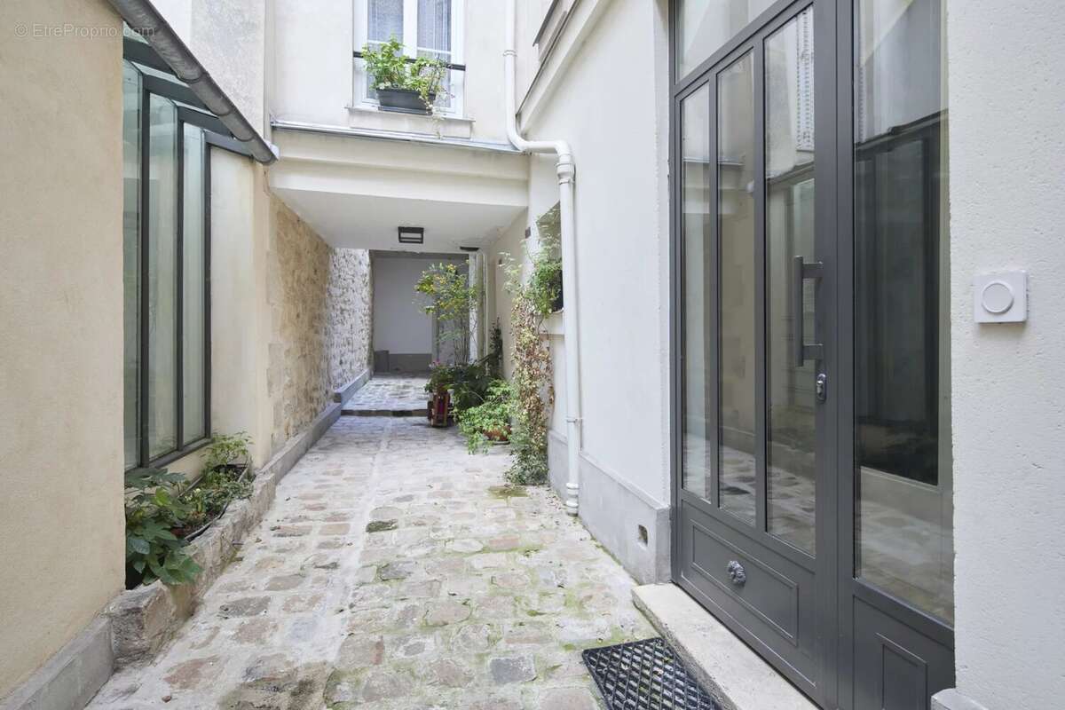 Appartement à PARIS-6E