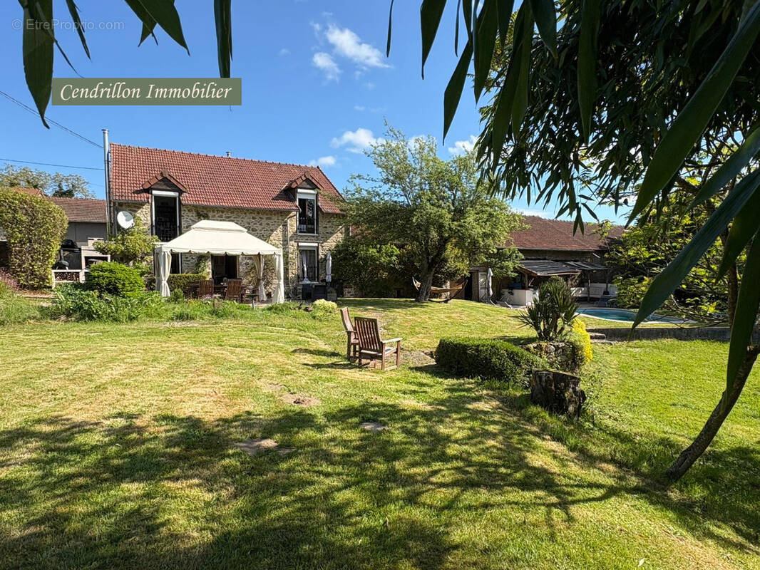 Maison à MASBARAUD-MERIGNAT