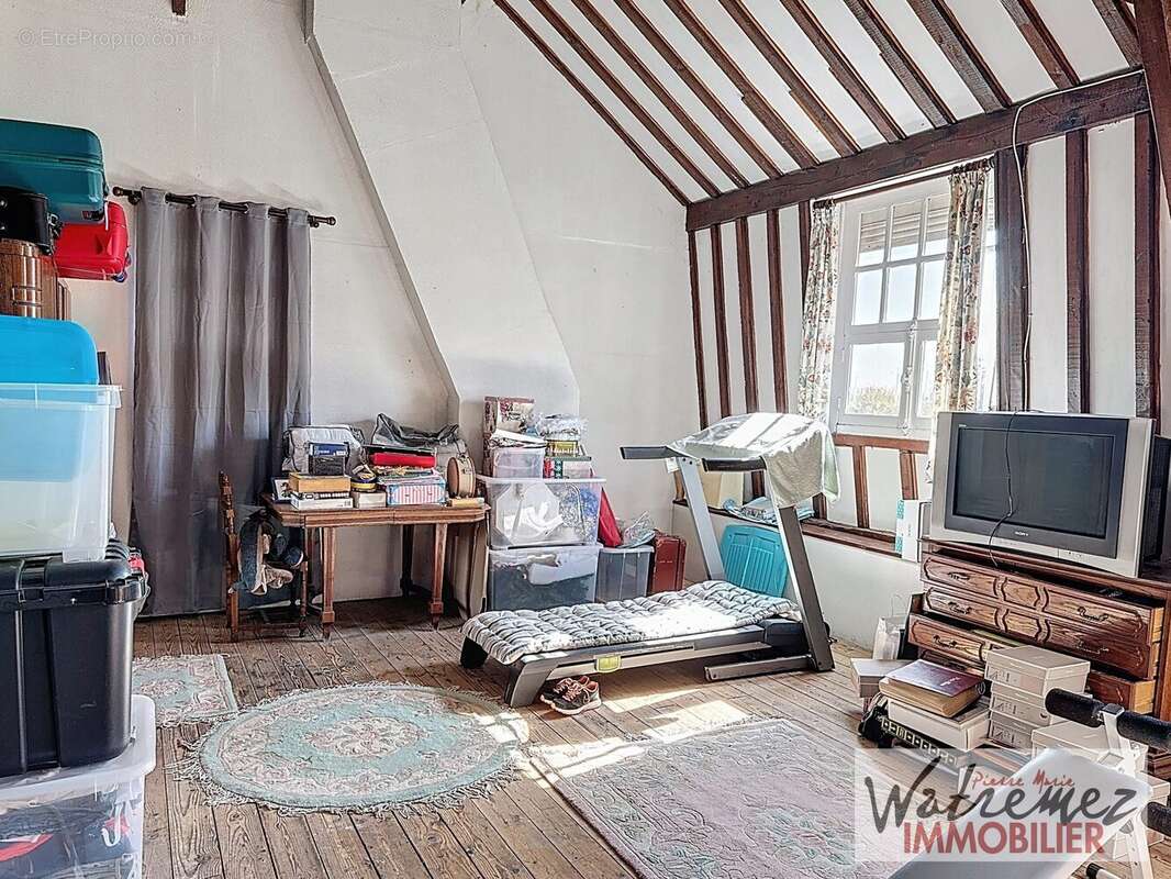 Maison à WALINCOURT-SELVIGNY