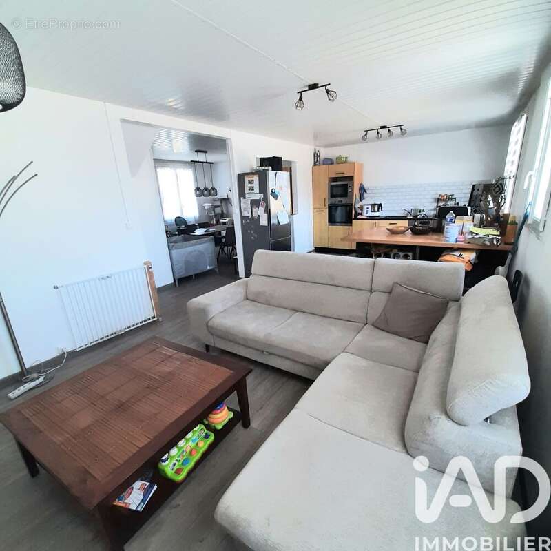 Maison 88 m² à Brennilis  - photo 4