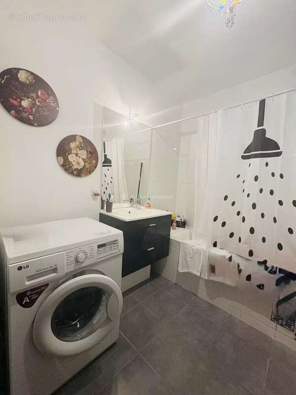 Appartement à SERRIS