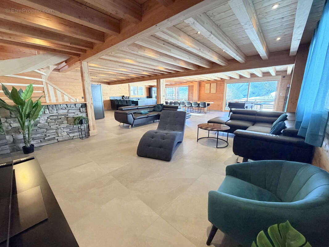 Maison à FONTCOUVERTE-LA-TOUSSUIRE