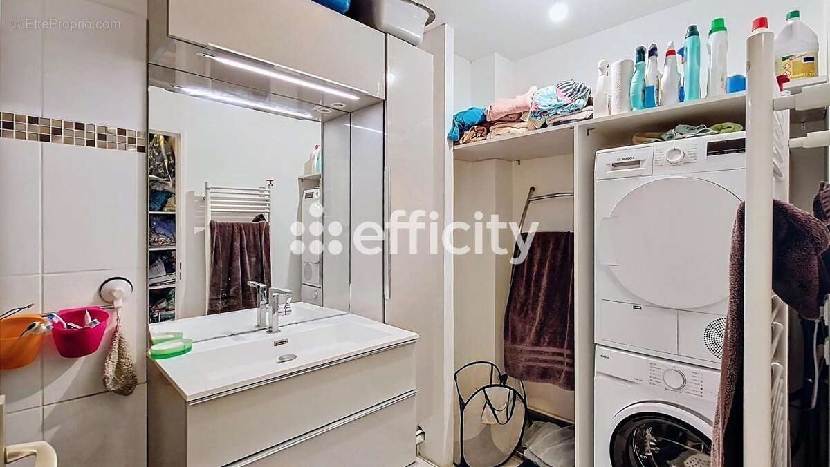 Appartement à PUTEAUX