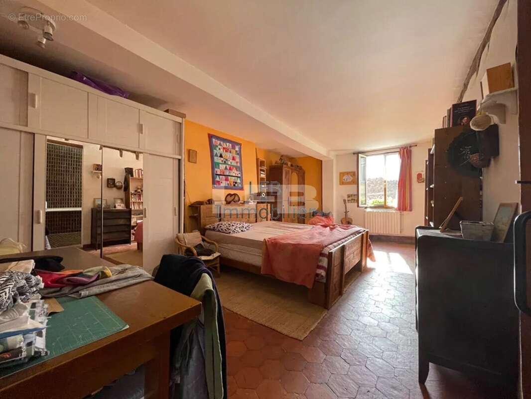 Maison à AUVERS-SUR-OISE