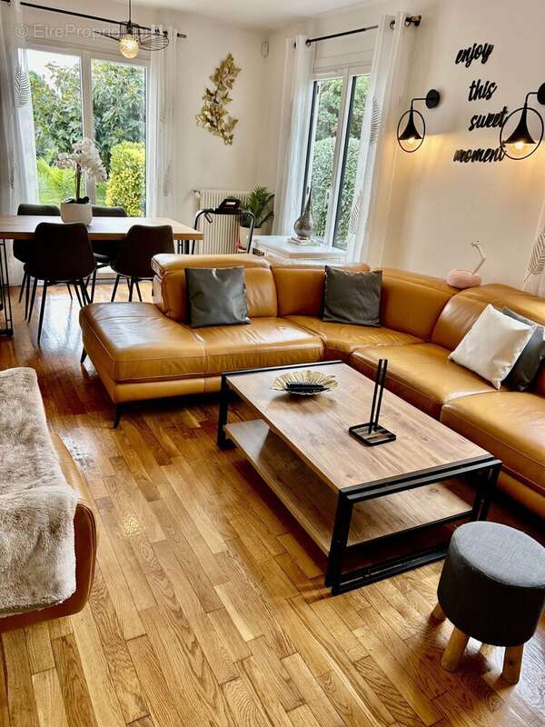 Maison à ARTIGUES-PRES-BORDEAUX