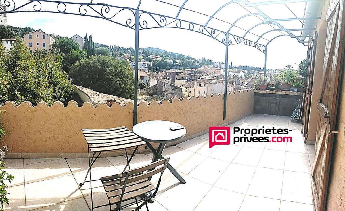Appartement à DRAGUIGNAN