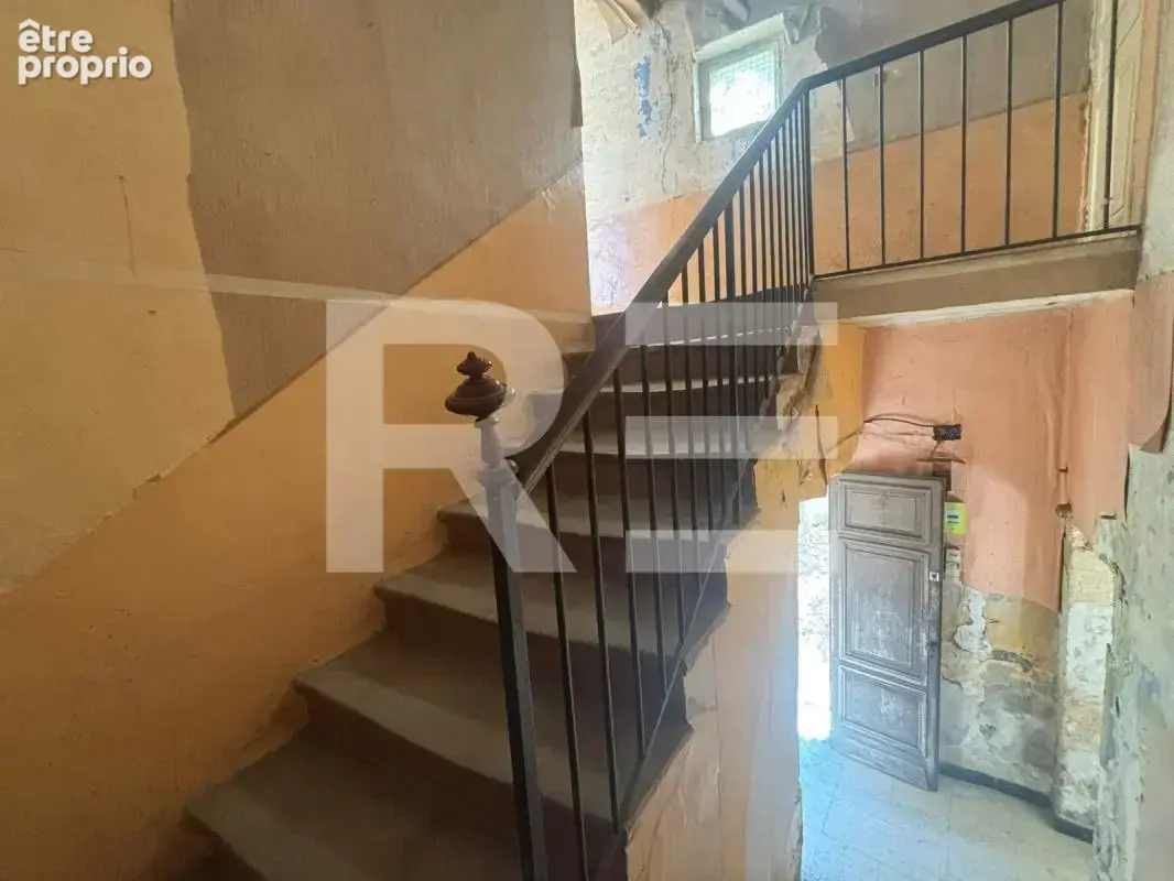 Maison  de village a renover sur garons - photo 7