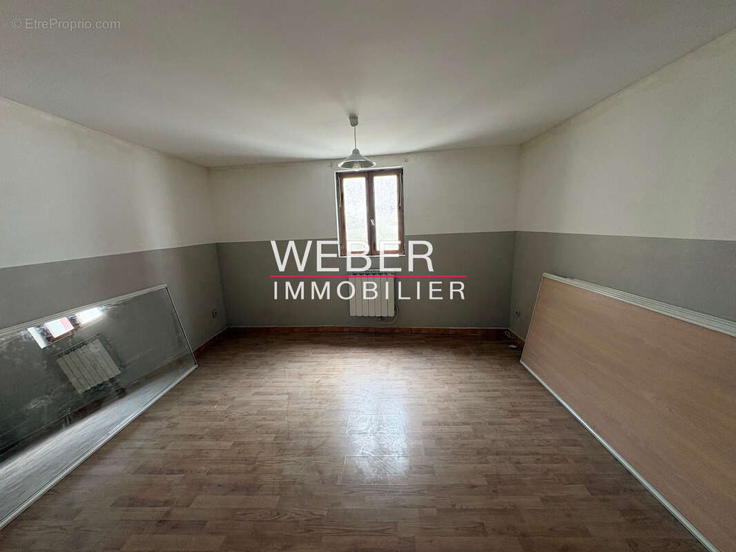 - la seyne sur mer - maison de ville / appartement - 103 m2 + garage - photo 7