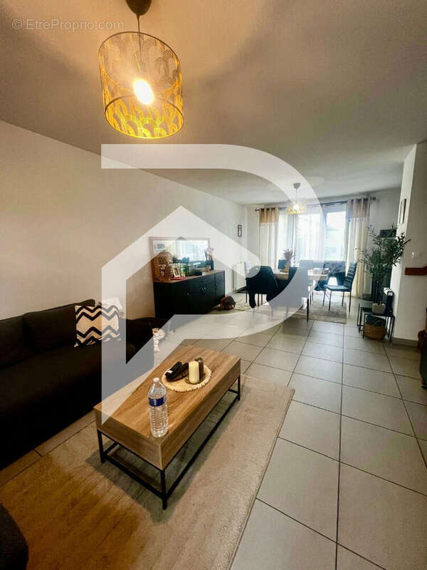 Maison à ORTHEVIELLE