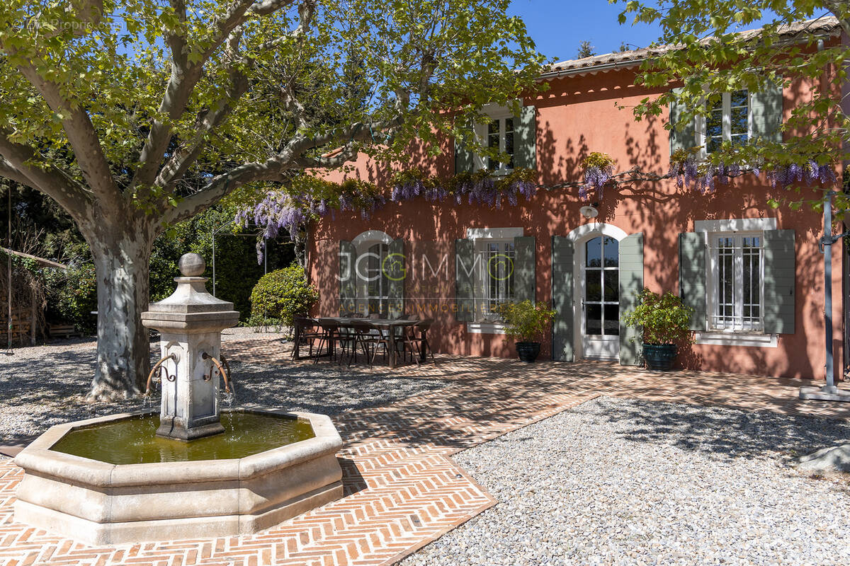Maison à PUGET-VILLE
