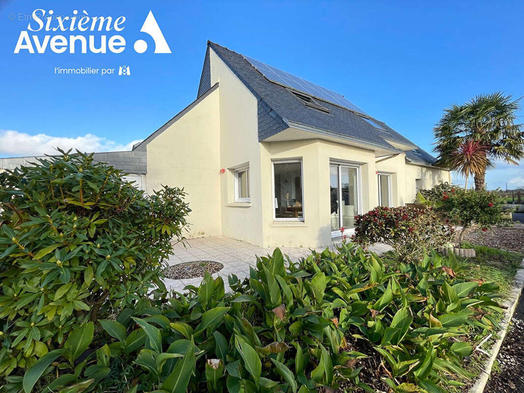 Maison à SAINT-EVARZEC